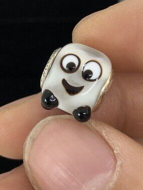 👍👍Pandor cute big eyes Minion colored bead
